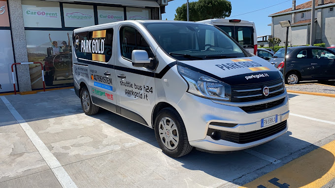 Il parcheggio ti costa più del biglietto aereo? Non con i parcheggi low cost di Park Gold all’aeroporto di Treviso!